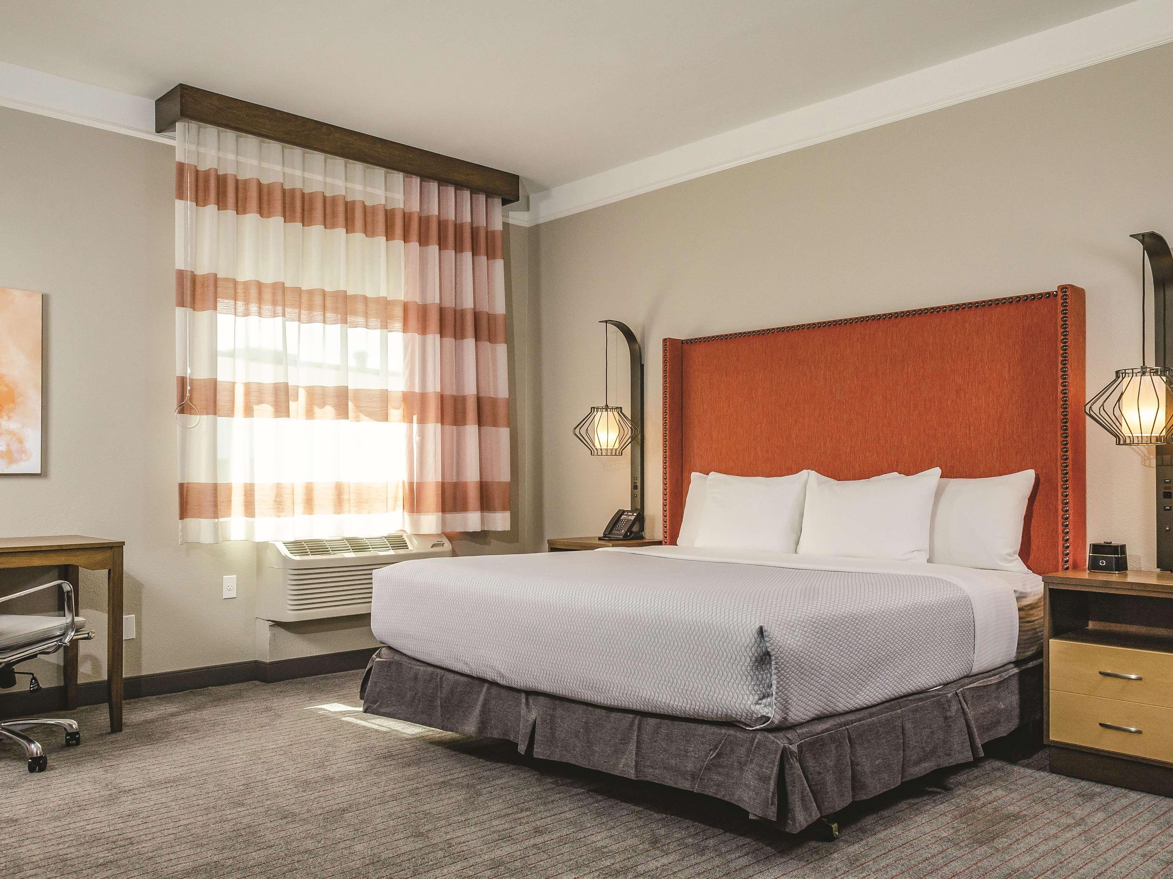 La Quinta By Wyndham San Francisco Airport North - Free Airport Shuttle Hotell South San Francisco Exteriör bild