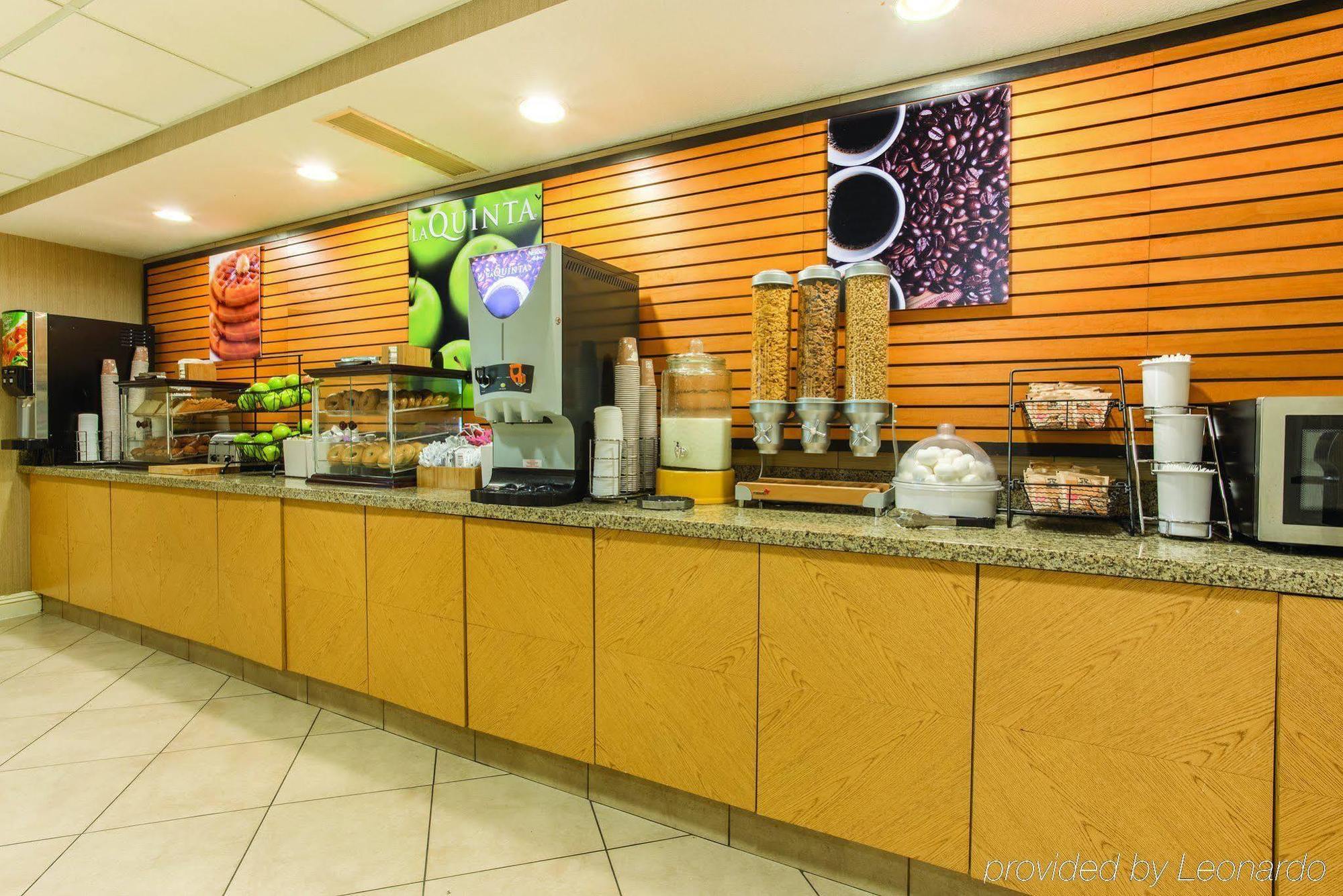 La Quinta By Wyndham San Francisco Airport North - Free Airport Shuttle Hotell South San Francisco Exteriör bild